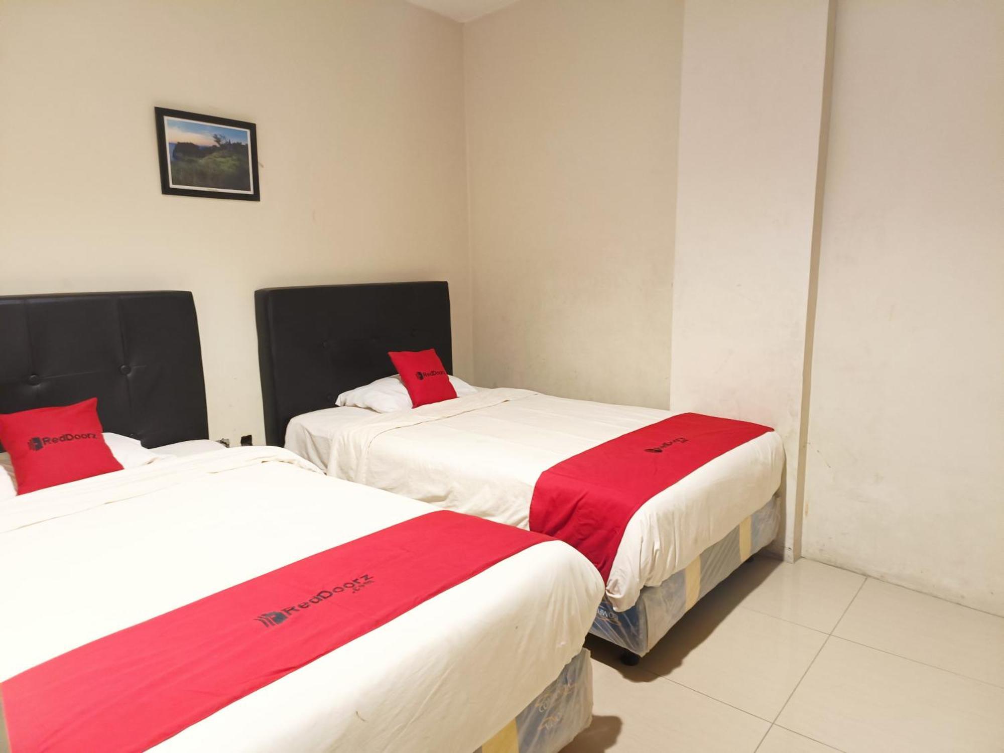 Hotel O Makassar Near Gereja Advent Tikala Baru Formerly Rid'S Hotel Manado Eksteriør billede