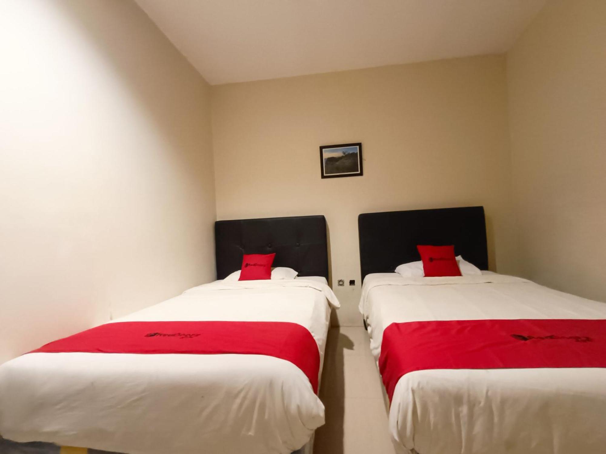 Hotel O Makassar Near Gereja Advent Tikala Baru Formerly Rid'S Hotel Manado Eksteriør billede