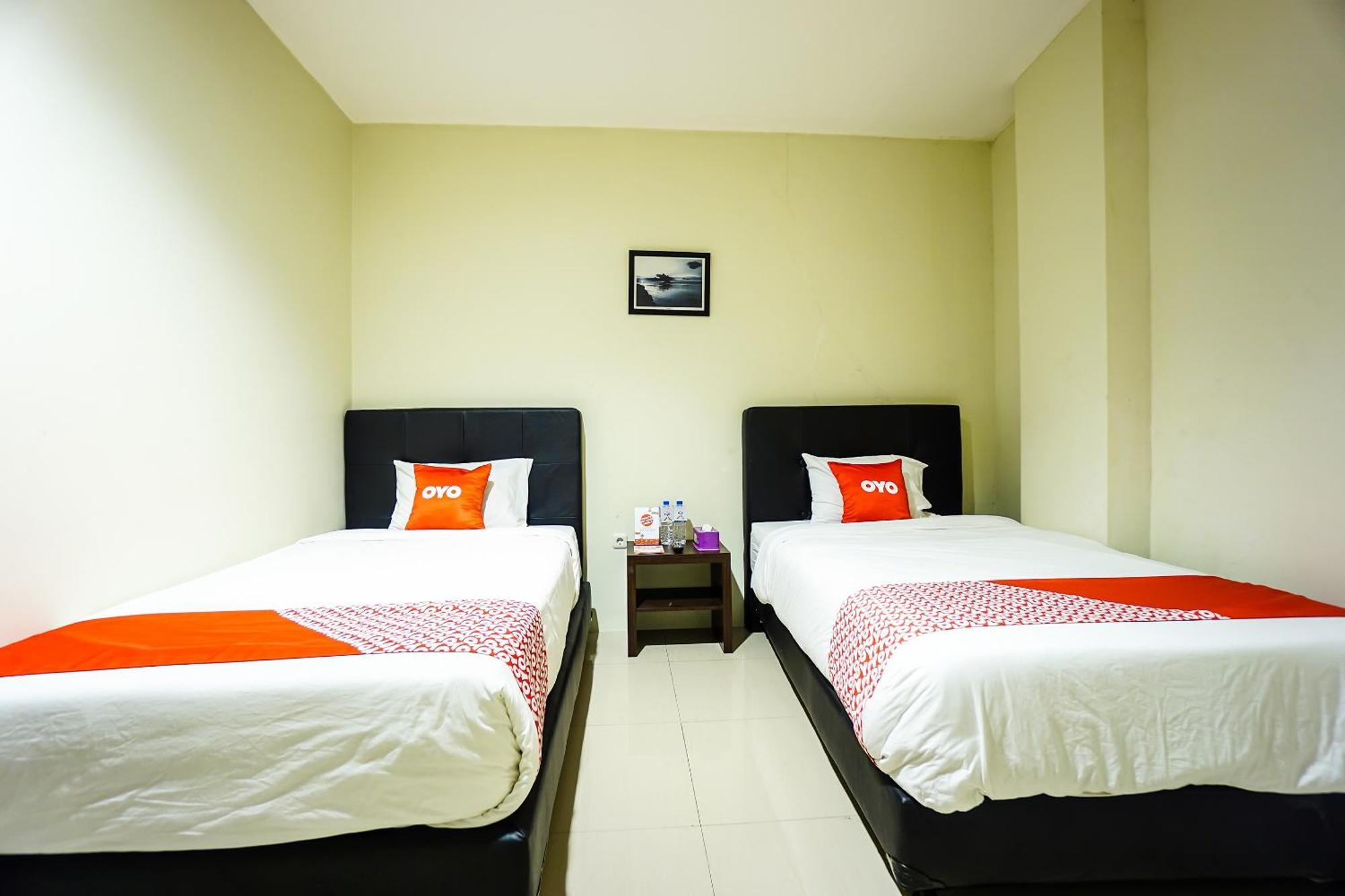 Hotel O Makassar Near Gereja Advent Tikala Baru Formerly Rid'S Hotel Manado Eksteriør billede
